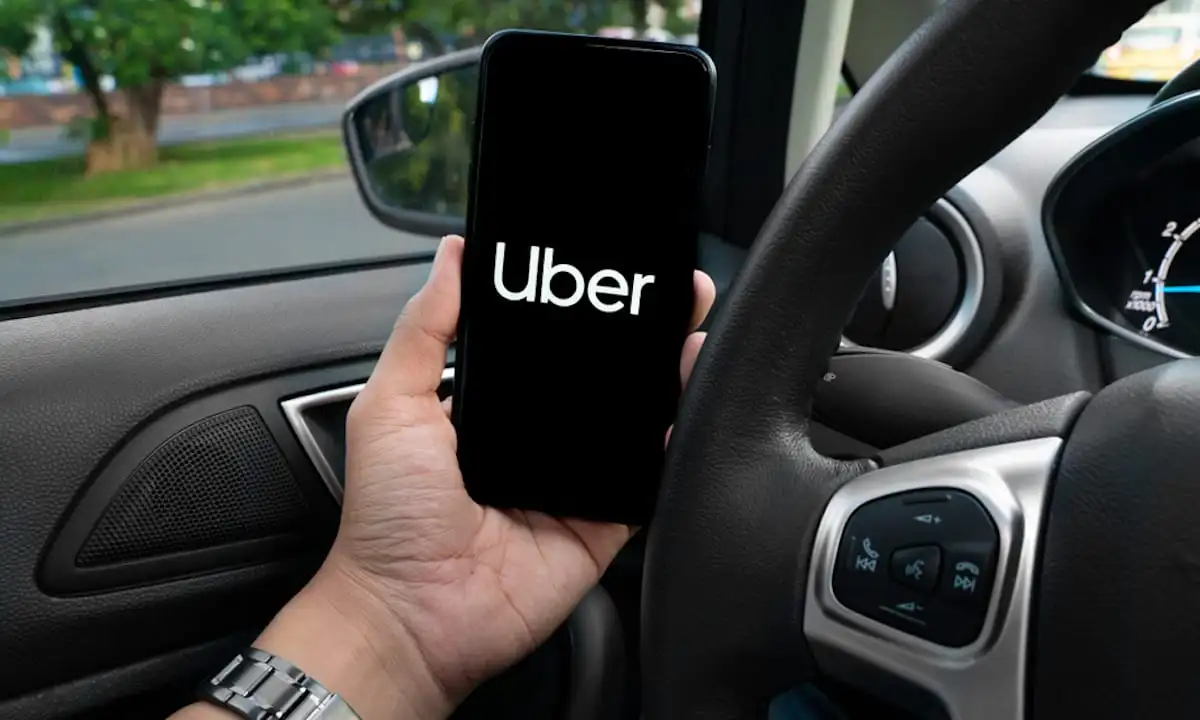 Uber: инвестиции в ИИ «всё сложнее оправдать». Пузырь лопается?